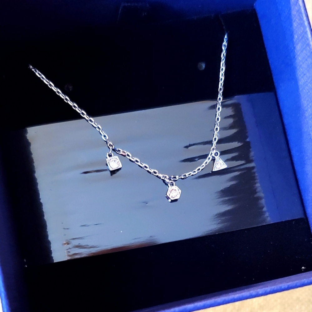 NEW! Minimalist SWAROVSKI Trio Crystal Pendants Rhodium-Plated Necklace